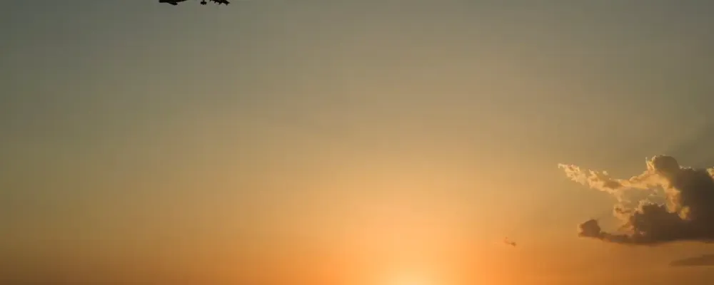 På uppdrag av Swedavia ska Svevia genomföra VA-arbeten vid Arlanda flygplats. Flygbild:  Brorsson/Wikimedia Commins/https://commons.wikimedia.org/wiki/File:Arlanda_1_Publish.jpg