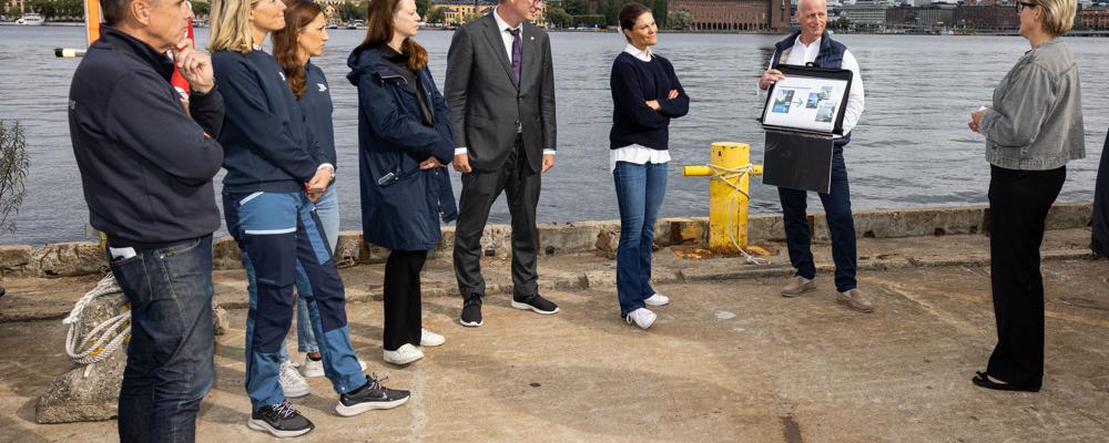 H.K.H Kronprinsessan deltog i fosforfällning på Riddarfjärden. Foto: Stockholm Vatten och Avfall
