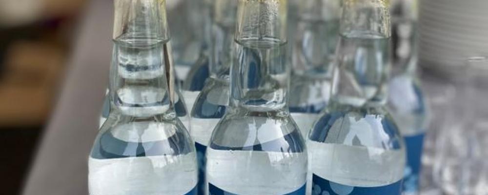 Koldioxid går från utsläpp till kolsyra i läsk. Foto: Tekniska verken