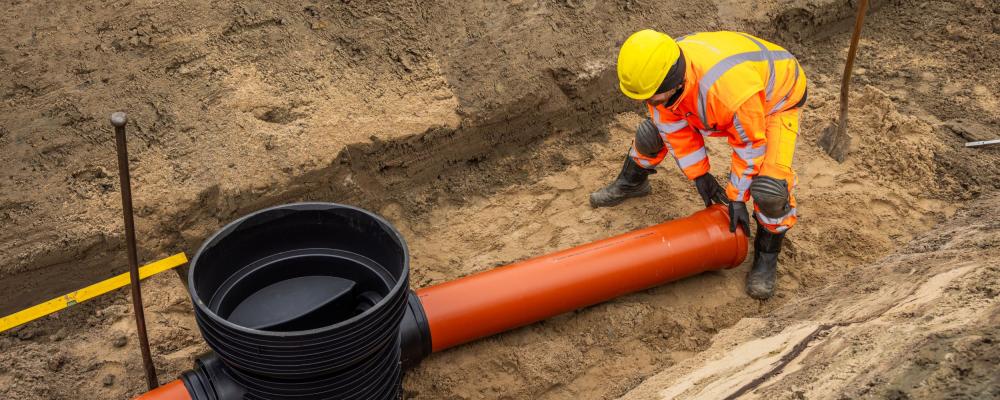 Ökade vattenflöden och åldrande system sätter press på spillvatteninfrastrukturen. Den nya produkten Tegra 600 är en vidareutveckling av Wavins Ø600 mm rens- och tillsynsbrunn och är framtagen för spillvatten-, dagvatten- och industriella installationer. Foto: Wavin