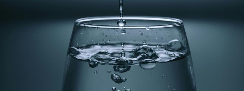 Priserna för Tekniska verkens vatten- och avloppstjänster inför 2026 börjar nu bli klara. Foto: kobu agency/Unsplash