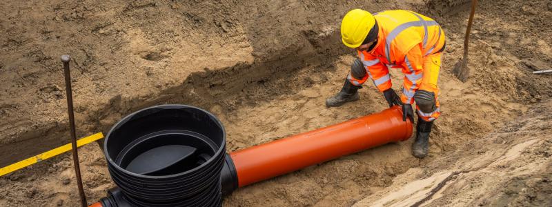 Ökade vattenflöden och åldrande system sätter press på spillvatteninfrastrukturen. Den nya produkten Tegra 600 är en vidareutveckling av Wavins Ø600 mm rens- och tillsynsbrunn och är framtagen för spillvatten-, dagvatten- och industriella installationer. Foto: Wavin