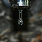 PFAS-föroreningen påverkar vattentäkterna i centrala Halmstad och har lett till förhöjda halter i det kommunala dricksvattnet. Foto: mukesh sharma/unsplash