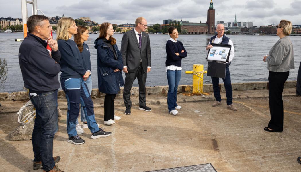 H.K.H Kronprinsessan deltog i fosforfällning på Riddarfjärden. Foto: Stockholm Vatten och Avfall