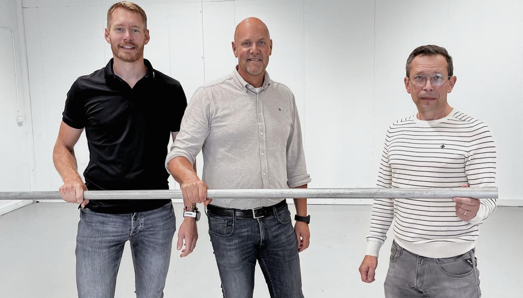 Martin Odin (mitten) med Fredrik Kristofersson och Joakim Gårdman från JOODIN Rör. Foto: JOODIN
