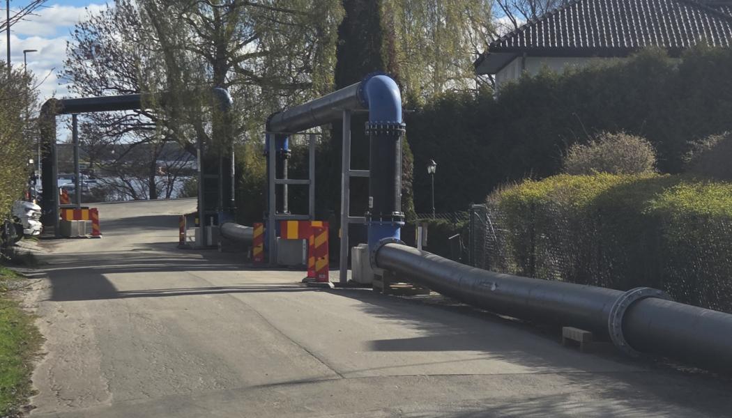 Infodring av huvudavloppsledning och serviser i Djursholm. Foto: RH Pumper AB
