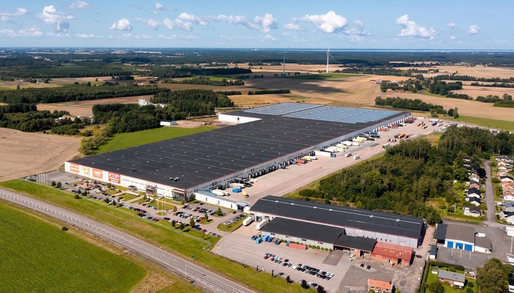 Efter utbyggnaden kommer fastigheten bli helt rektangulär. Bild: Jula.