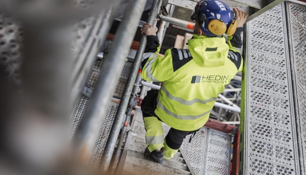 Byggnationen av vattenverket med tillhörande högreservoar inkluderar ledningsnät mellan anläggningarna. Foto: Hedin