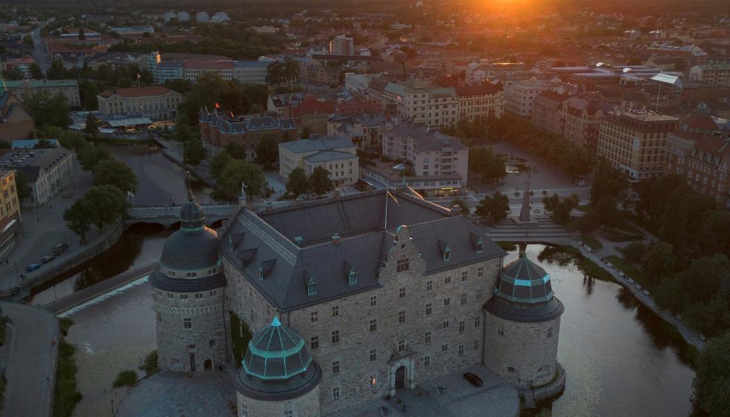 VA-arbeten och annan infrastrukturförnyelse väntar Örebro under 2026. Foto: Tomas Eidsvold/Unsplash
