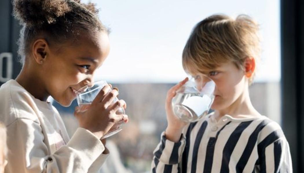 Varje Uppsalabo använde i genomsnitt 131 liter vatten per dygn i hemmet under 2025. Det är en minskning med 1 liter per person och dygn jämfört med 2024.