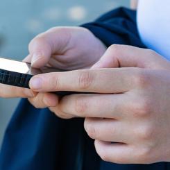 De som ringer uppger att de utför arbeten kopplade till vatten och avlopp och hänvisar till Degerfors kommun samt Kristinehamn. Foto: Marek Studzinski/Unsplash