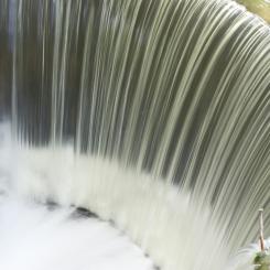 Det utbyggda reningsverket planeras att vara i drift senast den 31 december 2030. Genrebild: anguel hristozov /Unsplash