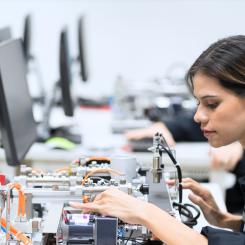 YH Akademin har beviljats 26 YH-program enligt beslut från Myndigheten för yrkeshögskolanvarav 8 är helt nya. Foto: YH Akademin